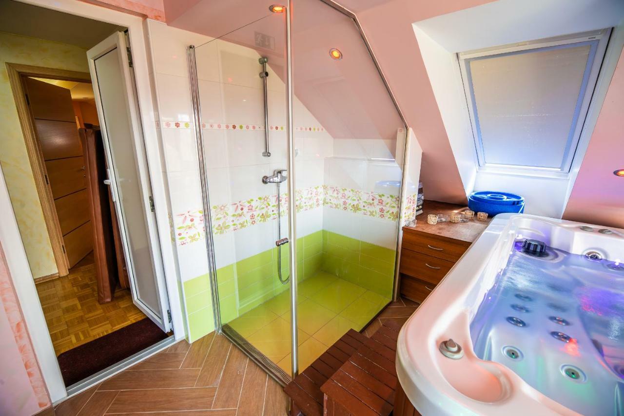 Luxury Apartment Ana With Hot Tub Visnja Gora Extérieur photo